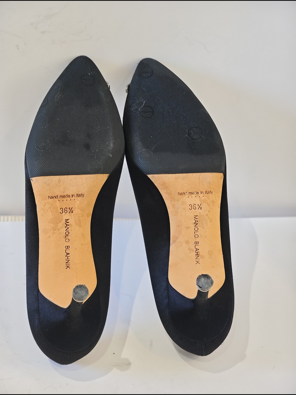 Manolo Blahnik Black Satin Hangisi Crystal-Embellished Pumps - Picture 7 of 12